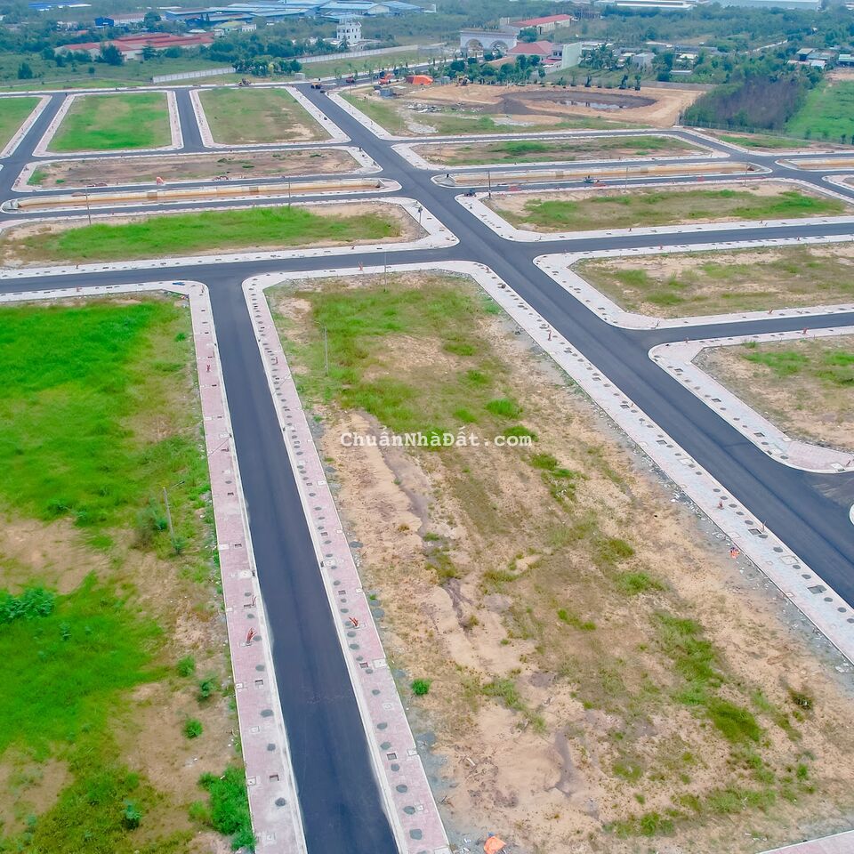 HOT!!!63 sản phẩm giới hạn vị tí đẹp nhất trên trục đường chính của dự án DIAMOND CITY