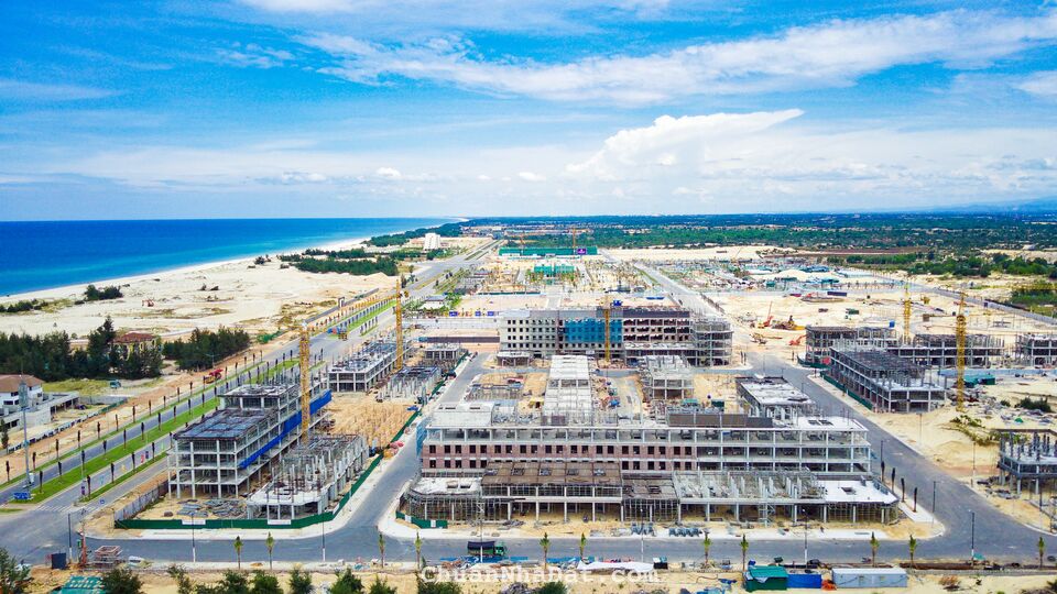 Hot! Chính sách thanh toán ưu đãi biệt thự mặt biển Bảo Ninh - phố đêm Regal Legend Quảng Bình