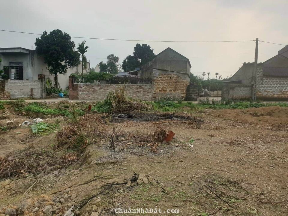 Chủ cần tiền bán nhanh lô đất 1700m. Vị trí xã Mỹ lương- Chương Mỹ- Hà Nội 