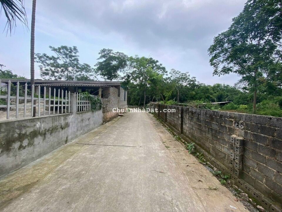 Chính chủ gửi bán lô 662m. Có 150m đất ở. Vị trí xã nam phương tiến- Chương Mỹ- Hà Nội 