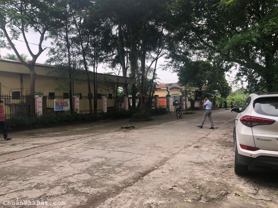 Bán lô đất trên Đường Trục Chính Xã Thuỵ Hương