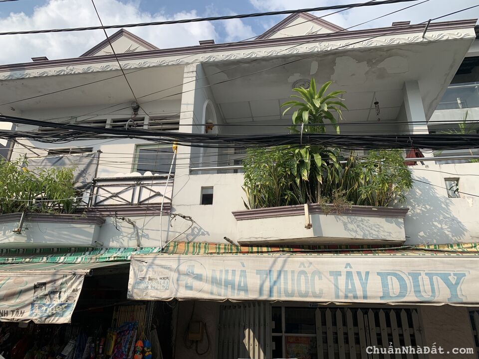 Bán Gấp Căn Nhà 1 trệt 1 lầu nằm trong khu trọ đông đúc tiện kinh doanh Bán Gấp Căn Nhà 1 trệt 1 lầu nằm trong khu trọ đông đúc tiện kinh doanh