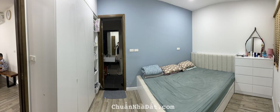 Chính chủ cần bán căn hộ chung cư VOV Mễ Trì Plaza full nội thất. Diện tích thông thủy 72,0m2
