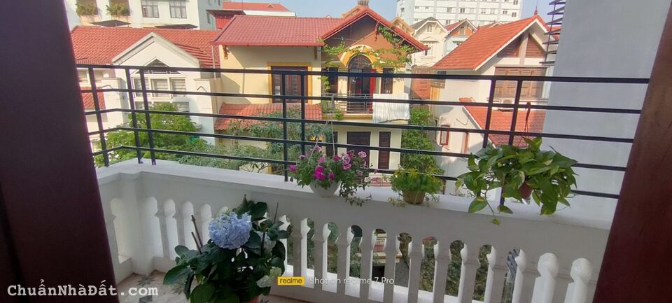 Chính chủ cần bán gấp nhà mặt phố Thiên Hiền, Mỹ Đình. 93m2, 5 tầng thang máy. 