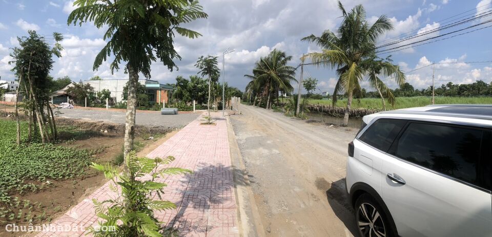 Bán đất nền Thổ cư SHR View kênh mát mẽ gần KĐT E.City Tân Đức 355Ha Bán đất nền Thổ cư SHR View kênh mát mẽ gần KĐT E.City Tân Đức 355Ha