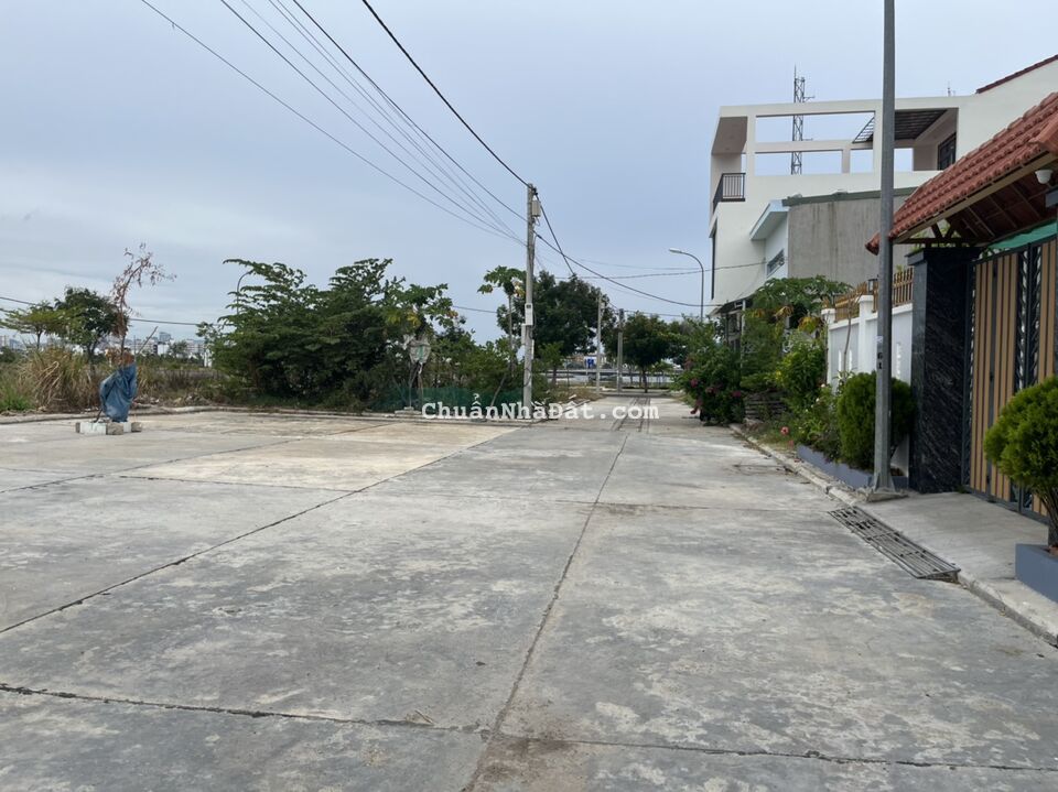 Bán đất nền lô 09, ô CL10 khu tái định cư Hòn Rớ 2 , Phước Đồng, Nha Trang, Khánh Hòa