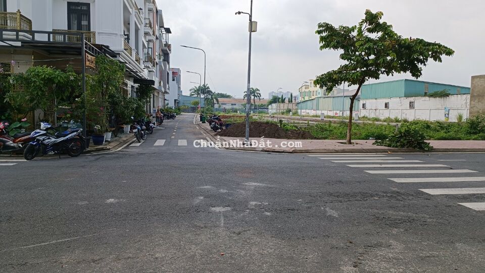 Đất mặt tiền Bình Tân 75m2 nở hậu hẻm 20m Sổ Riêng