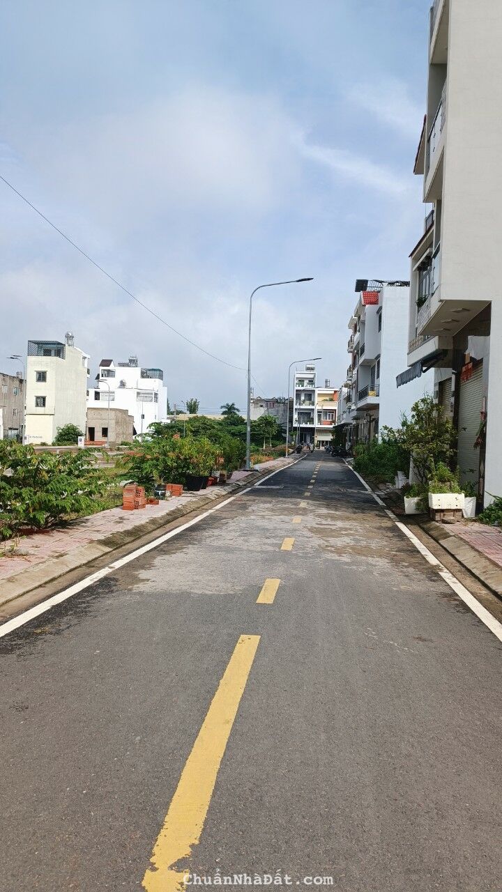 Đất mặt tiền Bình Tân 75m2 nở hậu hẻm 20m Sổ Riêng