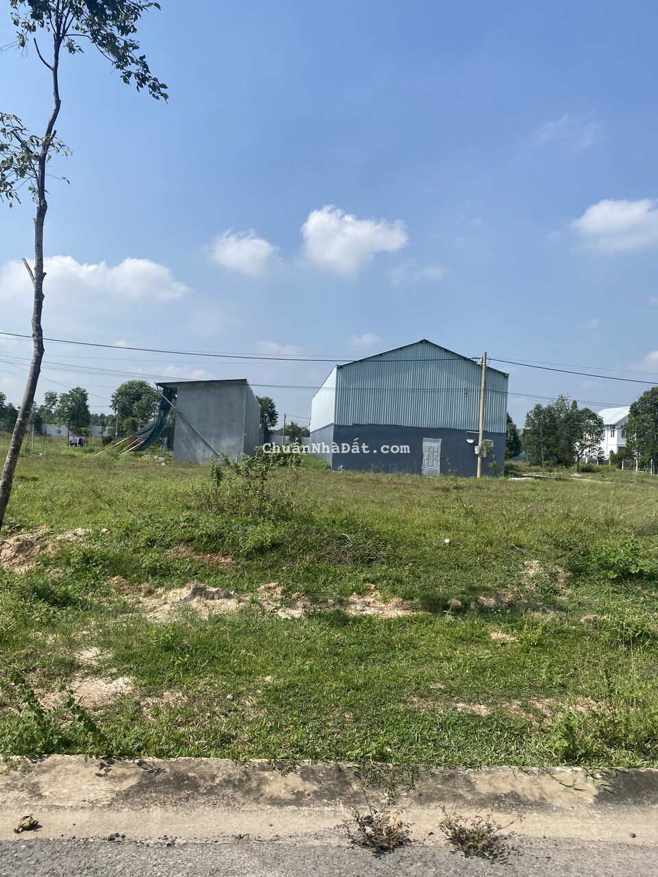 Cần bán 450m2 đất mặt tiền đường nhựa 25m, Phường Thới Hòa, Bến Cát, Bình Dương