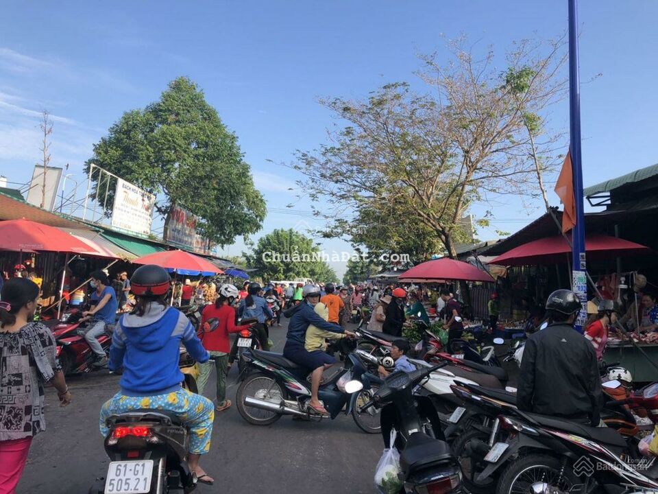 Cần sang nhượng lô đất 170m2 (6.5x26m), gần KCN CHà Là, đường ô tô đến đất, dân dông