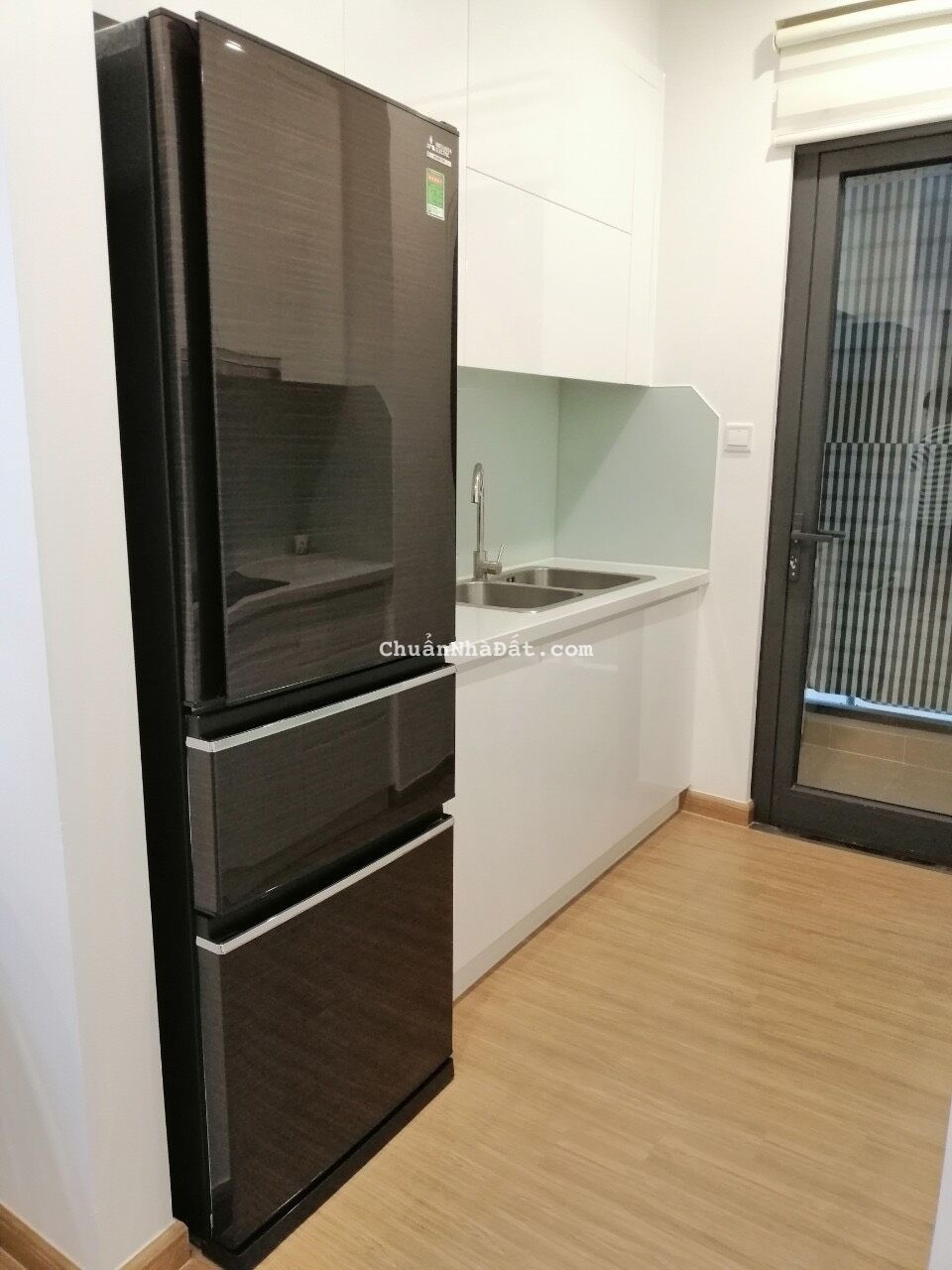 Gia đình cần cho thuê cc Vimhome Skylake - Phạm Hùng - 2 ngủ,2wc - Giá:21tr.Lh:0326268866