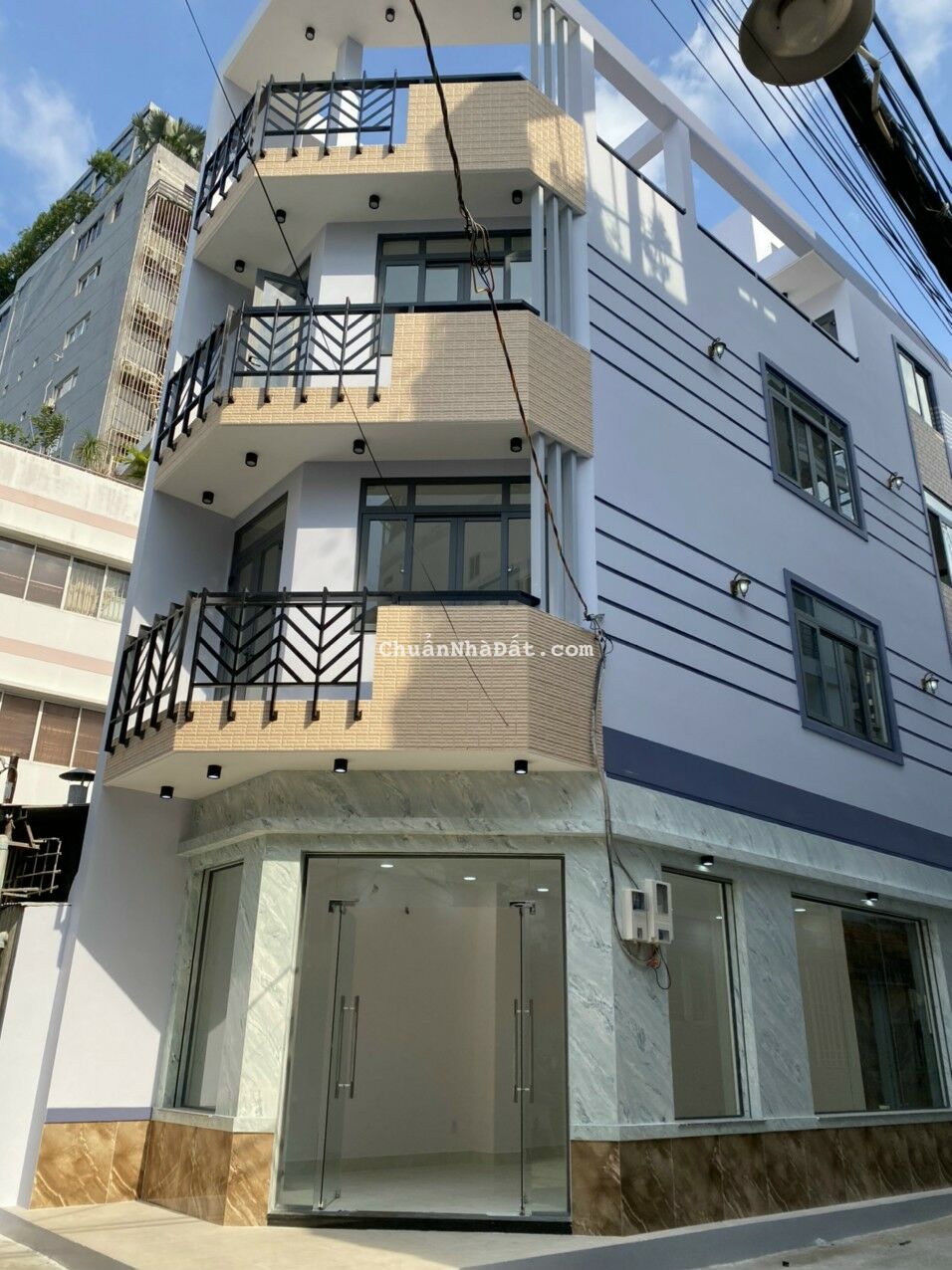 Bán nhà 2MT HXH Tôn Thất Tùng.P,PNL.Quận 1.