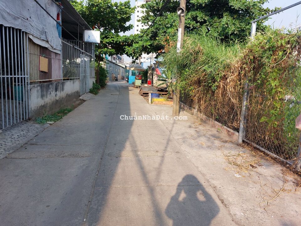 Bán 2 lô đất mặt tiền Huỳnh Bá Chánh, Tân Kiên, Bình Chánh