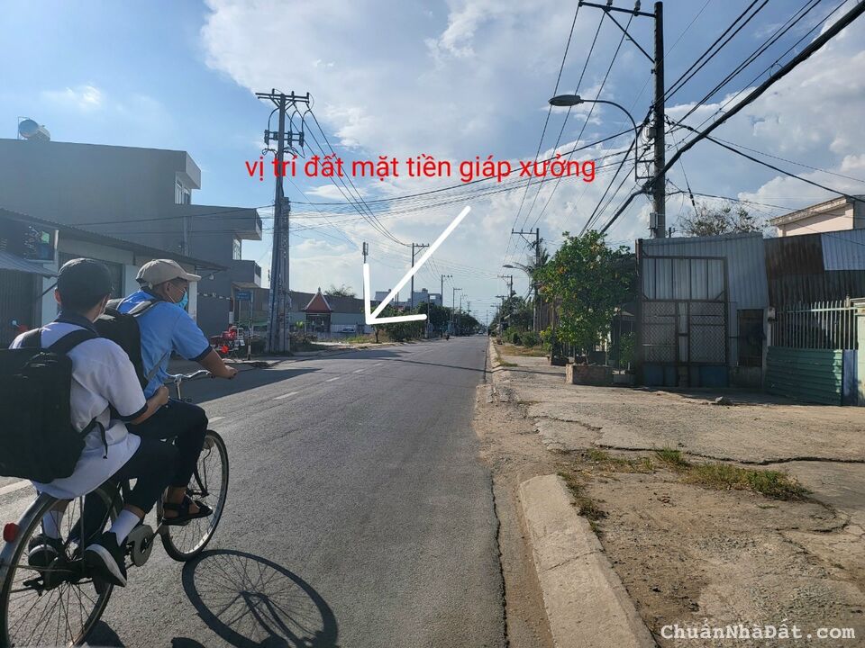 Đất chính chủ mặt tiền vị trí đẹp đường Hoàng Phan Thái, Bình Chánh