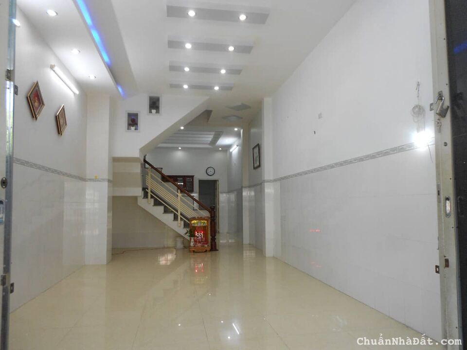 Bán nhà TDC Vĩnh điềm trung cách cầu dứa phú nông 50m. Đường 13m hướng đông nam- 4,2 tỷ dân trí cao