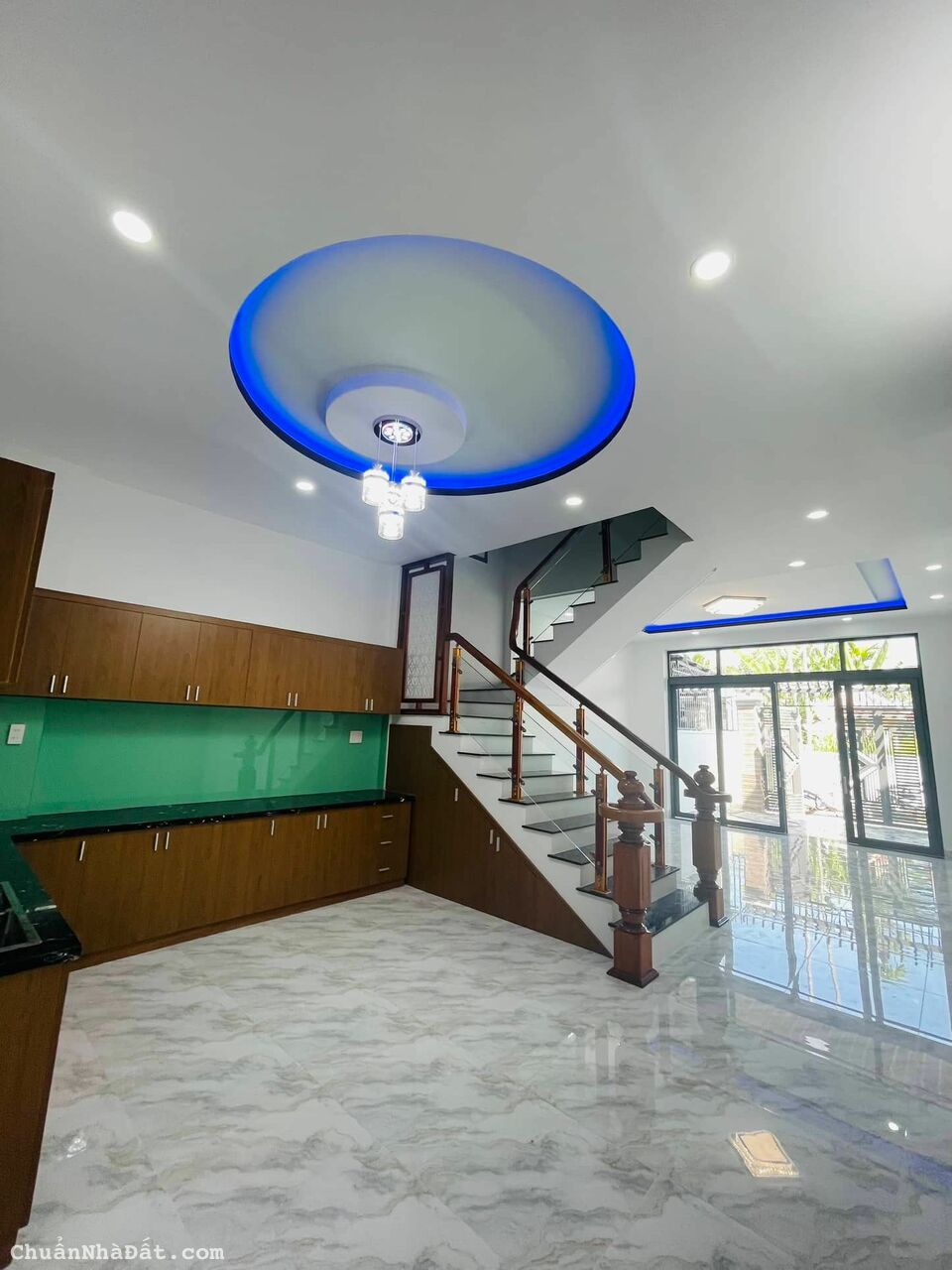 Bán nhà 2 tầng có sân để ô tô. Hẻm đường gò cây sung. Dân trí cao hướng tây bắc giá 2 tỷ 850